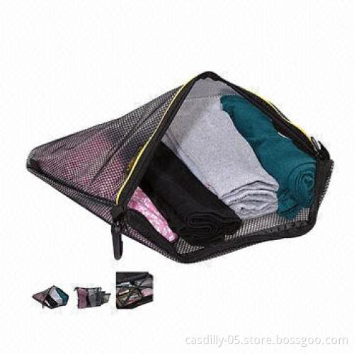 Travel bag with side carry clip